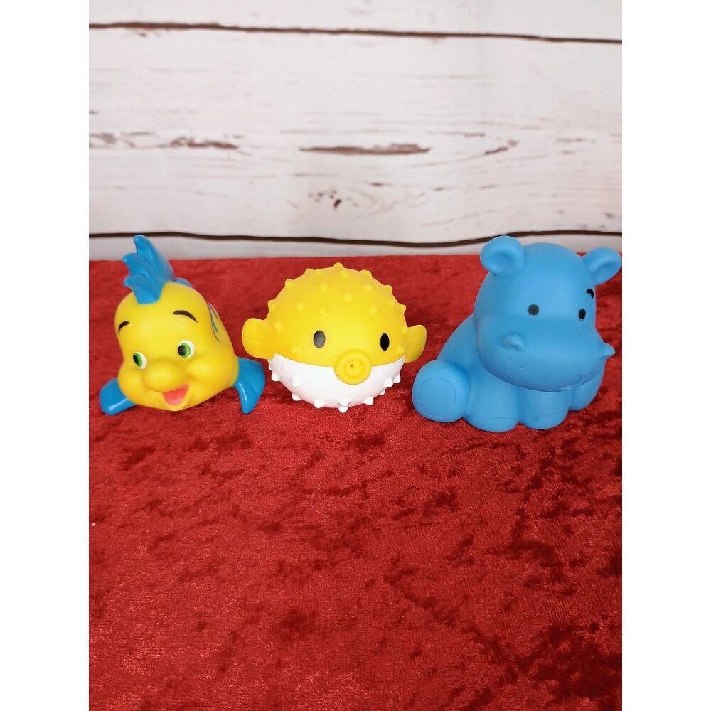 Set Of 3 Vinyl Animal Bath Toys Featuring Flounder Fish Yellow Pufferfish & Blue